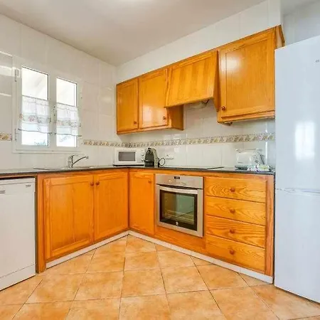 Linardo1 Con Piscina Y Aire Acondicionado فيلة