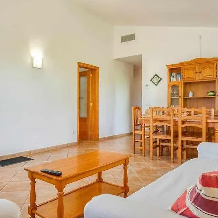 Linardo1 | Con Piscina Y Aire Acondicionado וילה